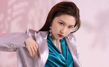  梅花易数预测感情状况得小畜之家人卦 